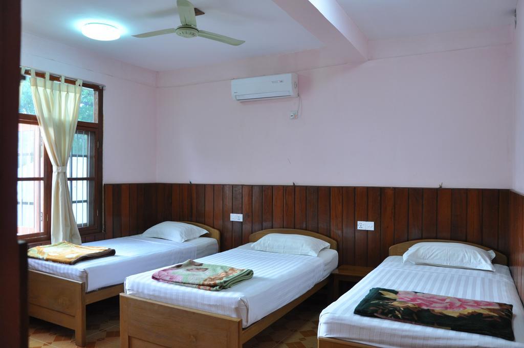 Shwe Nadi Guest House Nyaung-U Exterior photo